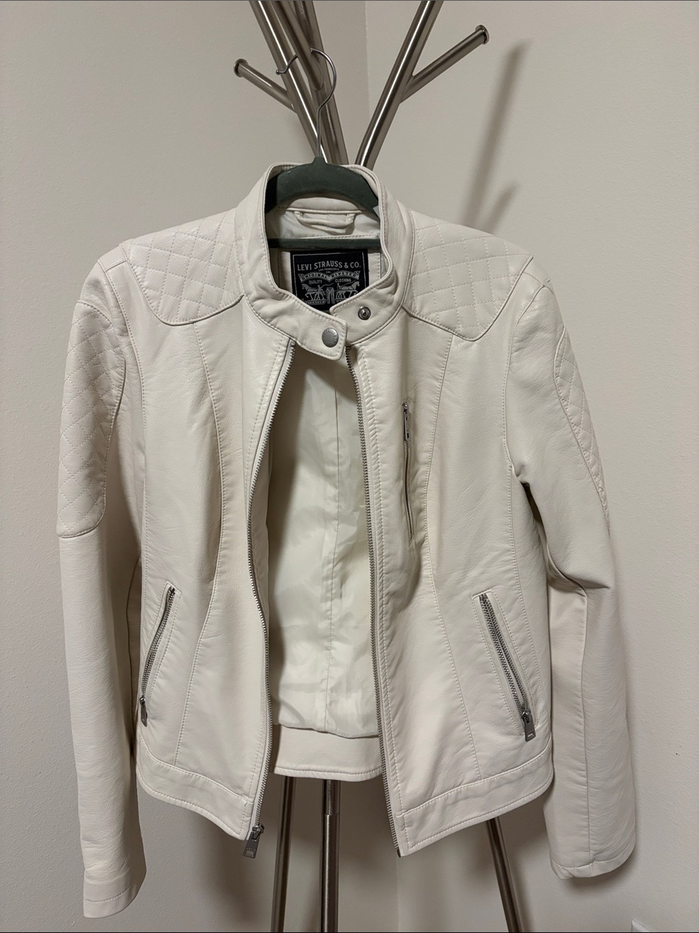 Levi's Women's Ivory Quilted Moto Jacket